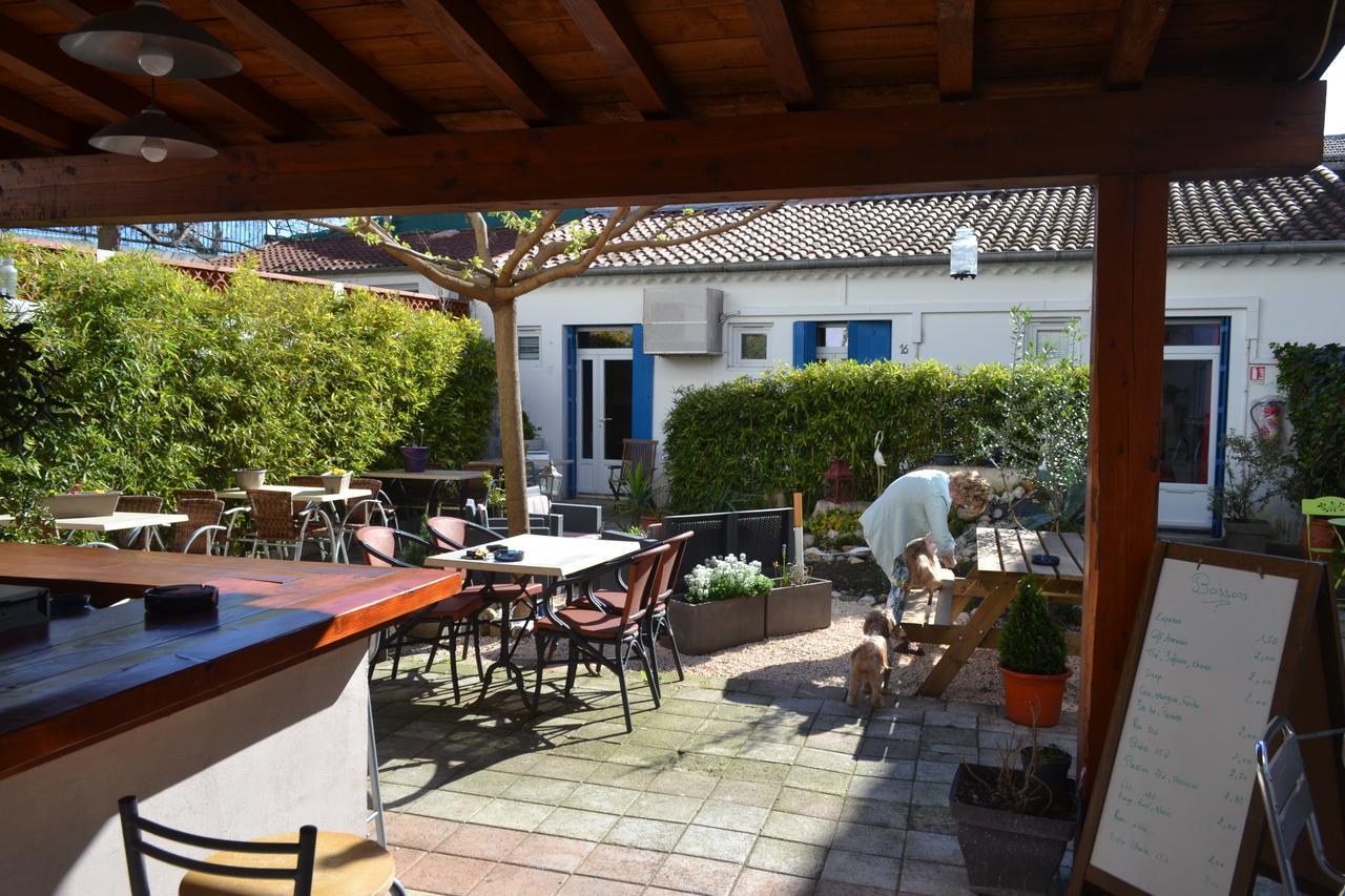 Hotel Durand Le Patio Alès Exterior foto
